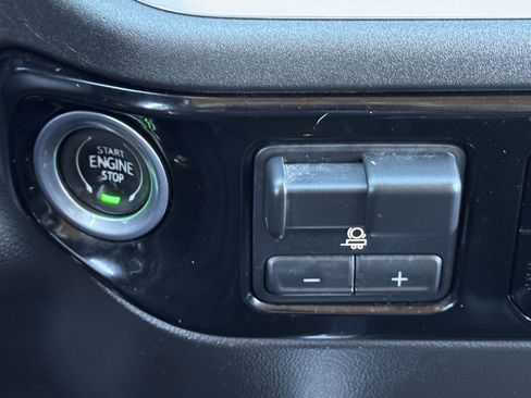 Used 2022 Chevrolet Silverado 1500 RST image 19