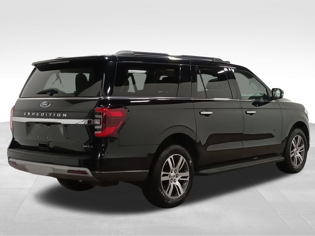 Certified 2024 Ford Expedition Max Limited RWD image 3