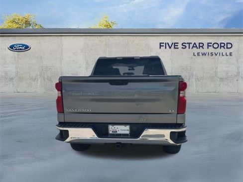 Used 2021 Chevrolet Silverado 1500 LT RWD image 7