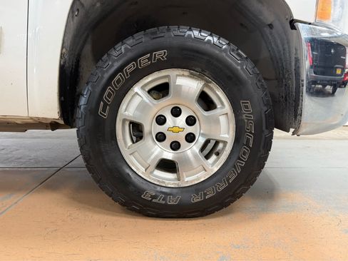 Used 2012 Chevrolet Silverado 1500 LT w/ All-Star Edition AWD/4WD image 8