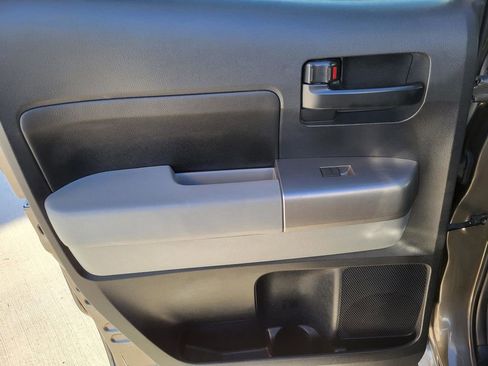 Used 2013 Toyota Tundra 2WD Double Cab image 9