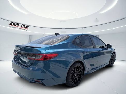 Used 2026 Toyota Camry XSE FWD image 3