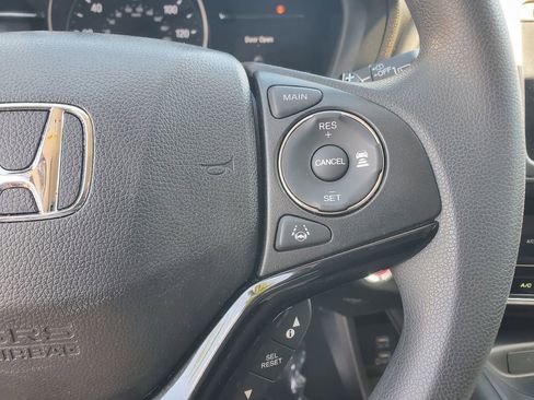 Used 2019 Honda HR-V EX image 24