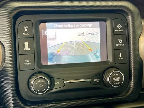 Used 2020 Jeep Gladiator Sport w/ Trailer Tow Package AWD/4WD image 24