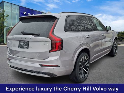 New 2026 Volvo XC90 T8 Ultra w/ Protection Package Premier AWD/4WD image 5