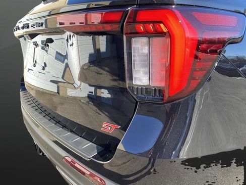 New 2026 Ford Explorer ST w/ Sun And Sound Package image 36