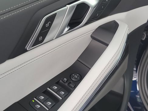 New 2027 BMW X6 xDrive40i AWD/4WD image 18