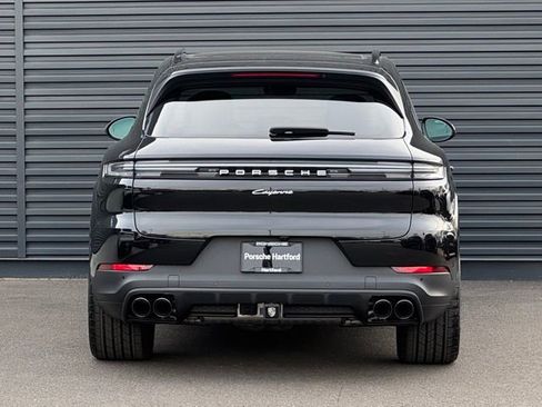 New 2026 Porsche Cayenne AWD/4WD image 6
