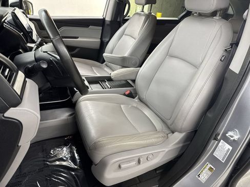 Used 2023 Honda Odyssey EX-L image 25