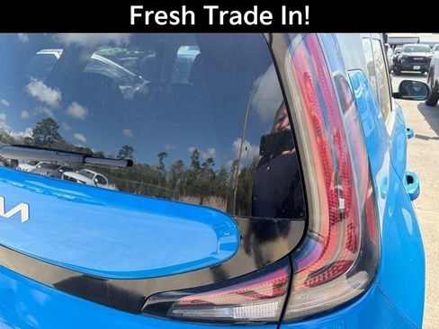 Certified 2025 Kia Soul S image 9