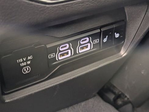 Certified 2023 Jeep Grand Cherokee Limited AWD/4WD image 27