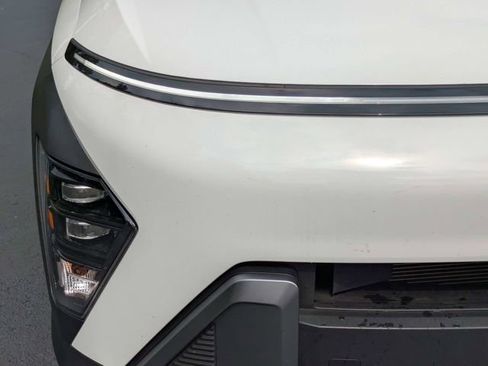 Used 2025 Hyundai Kona SEL AWD/4WD image 10