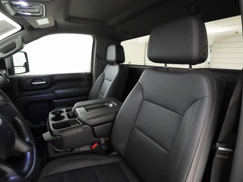 Used 2025 Chevrolet Silverado 2500 W/T w/ WT Convenience Package image 10