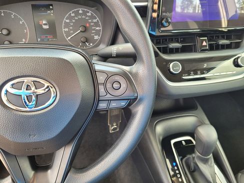 Used 2024 Toyota Corolla LE FWD image 23