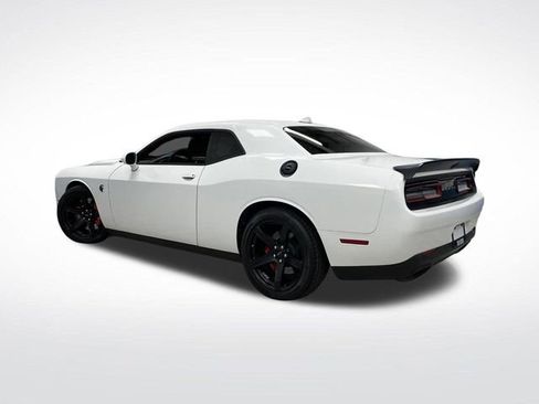 Used 2022 Dodge Challenger SRT Hellcat Redeye image 3