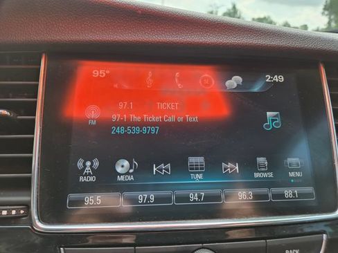 Used 2017 Buick Encore Preferred AWD/4WD image 32