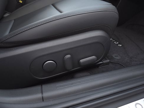 Used 2025 Hyundai Ioniq 6 Limited image 49