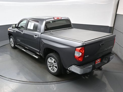 Used 2017 Toyota Tundra SR5 w/ SR5 Upgrade Package AWD/4WD image 39