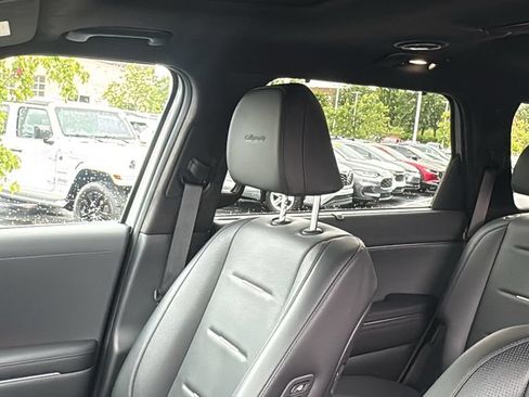 Used 2026 Hyundai Palisade Calligraphy AWD/4WD image 27