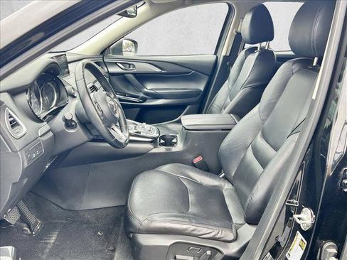 Used 2018 MAZDA CX-9 Touring image 10