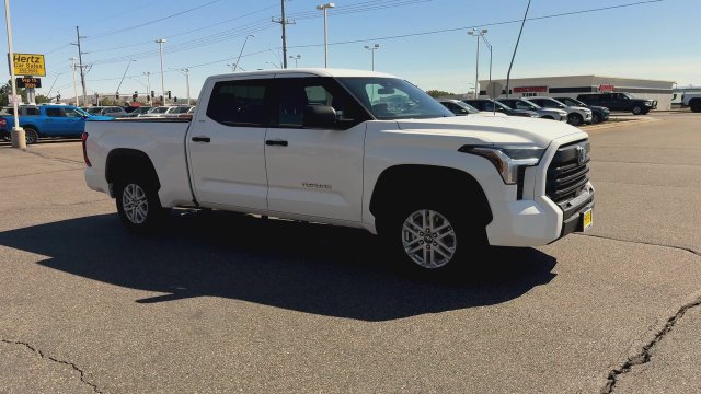 Used 2025 Toyota Tundra SR5 AWD/4WD image 2