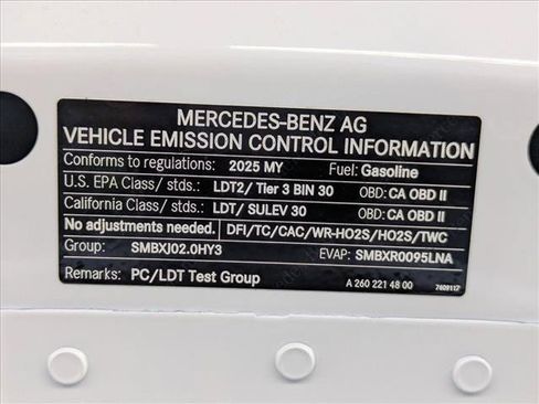 Certified 2025 Mercedes-Benz GLB 250 4MATIC image 27