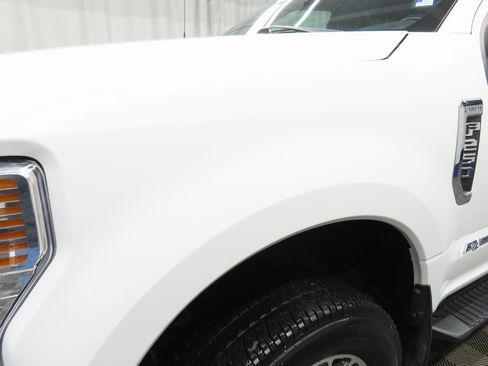 Used 2022 Ford F250 Lariat w/ Lariat Ultimate Package image 40