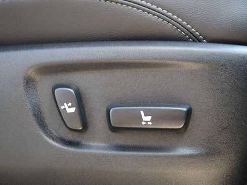 Used 2023 Toyota 4Runner SR5 Premium image 33