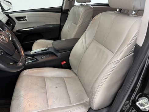 Used 2013 Toyota Avalon Limited FWD image 13