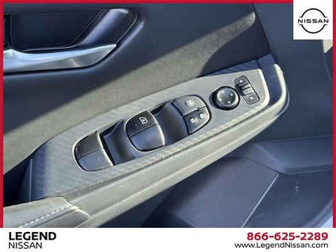 Used 2025 Nissan Sentra SV image 15