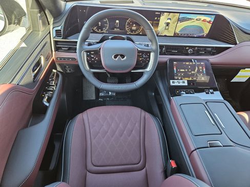 New 2026 INFINITI QX80 Autograph w/ Premium Cargo Package image 15