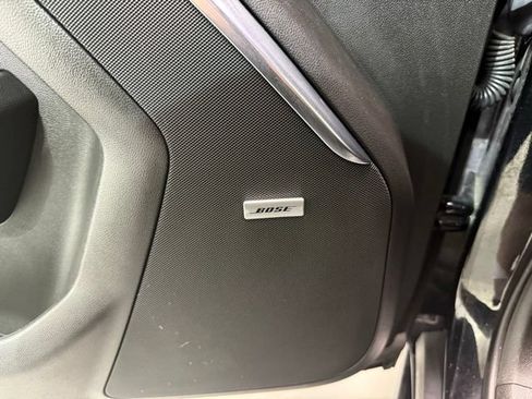Used 2023 GMC Yukon Denali AWD/4WD image 14