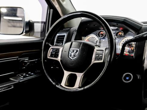 Used 2018 RAM 2500 Laramie w/ Convenience Group AWD/4WD image 18