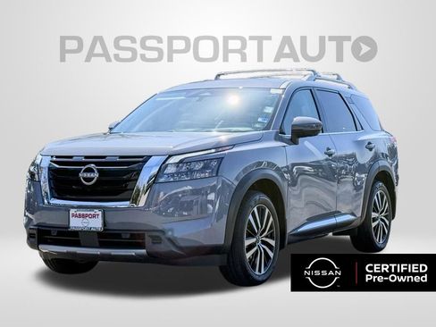 Certified 2025 Nissan Pathfinder Platinum w/ Cargo Package image 1