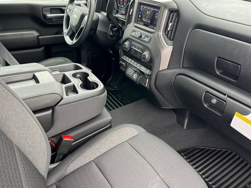 New 2026 Chevrolet Silverado 2500 Custom w/ Custom Value Package AWD/4WD image 11