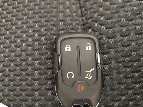 Used 2022 GMC Terrain SLE w/ Driver Convenience Package AWD/4WD image 32