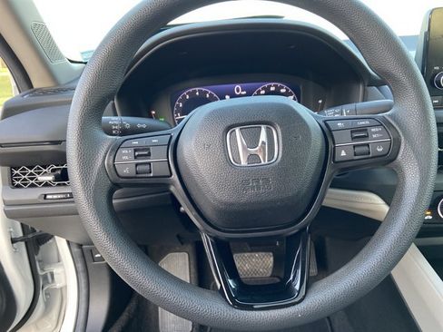 Used 2024 Honda Accord EX image 35