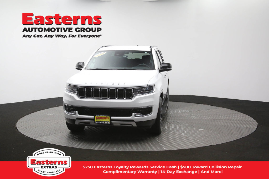 Used 2024 Jeep Wagoneer Series II AWD/4WD image 56