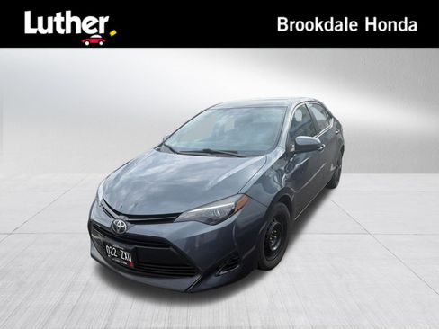 Used 2017 Toyota Corolla LE FWD image 1