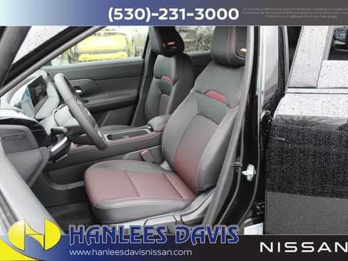 New 2026 Nissan Kicks SR w/ SR Premium Package AWD/4WD image 12