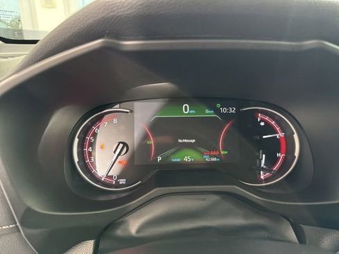 Used 2023 Toyota RAV4 XLE image 31