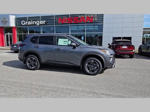 New 2026 Nissan Rogue SV image 36