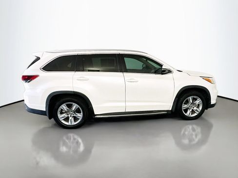 Used 2016 Toyota Highlander Limited FWD image 8