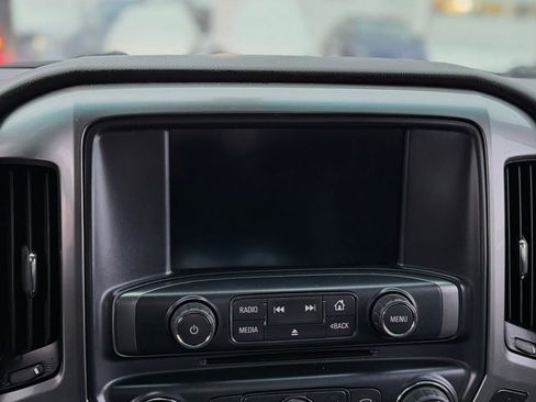 Used 2018 Chevrolet Silverado 1500 LT w/ All Star Edition image 12