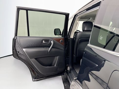 Used 2019 Nissan Armada SL w/ Premium Package AWD/4WD image 27