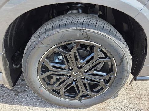 New 2026 INFINITI QX80 4WD w/ Sport Exterior Package image 10