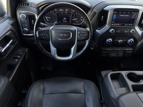 Used 2019 GMC Sierra 1500 SLT AWD/4WD image 16