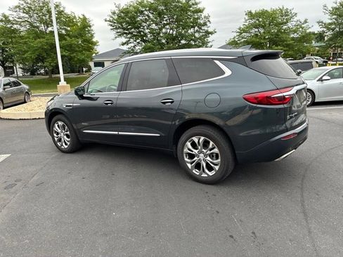 Used 2020 Buick Enclave Avenir w/ Avenir Technology Package AWD/4WD image 13