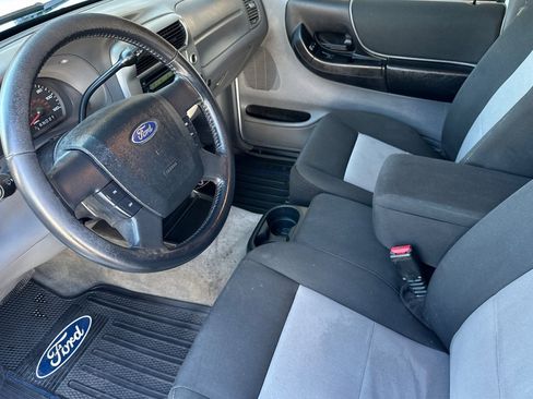 Used 2011 Ford Ranger XLT image 8