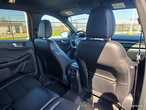 Used 2024 Ford Escape ST-Line w/ Tech Pack #1 image 41